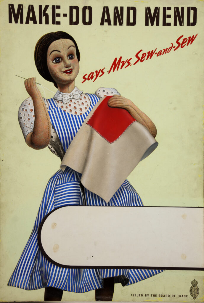 英国のMake Do and Mendポスターに描かれたMrs Sew and Sew。針を持ち、赤い当て布を縫う人物キャラクター